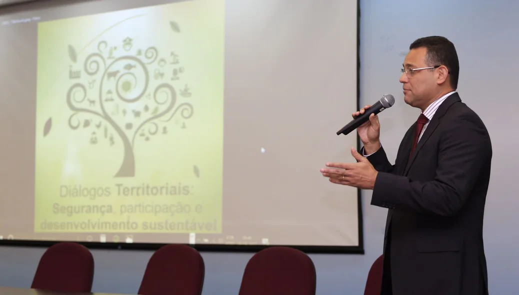 Delegado Riedel Batista