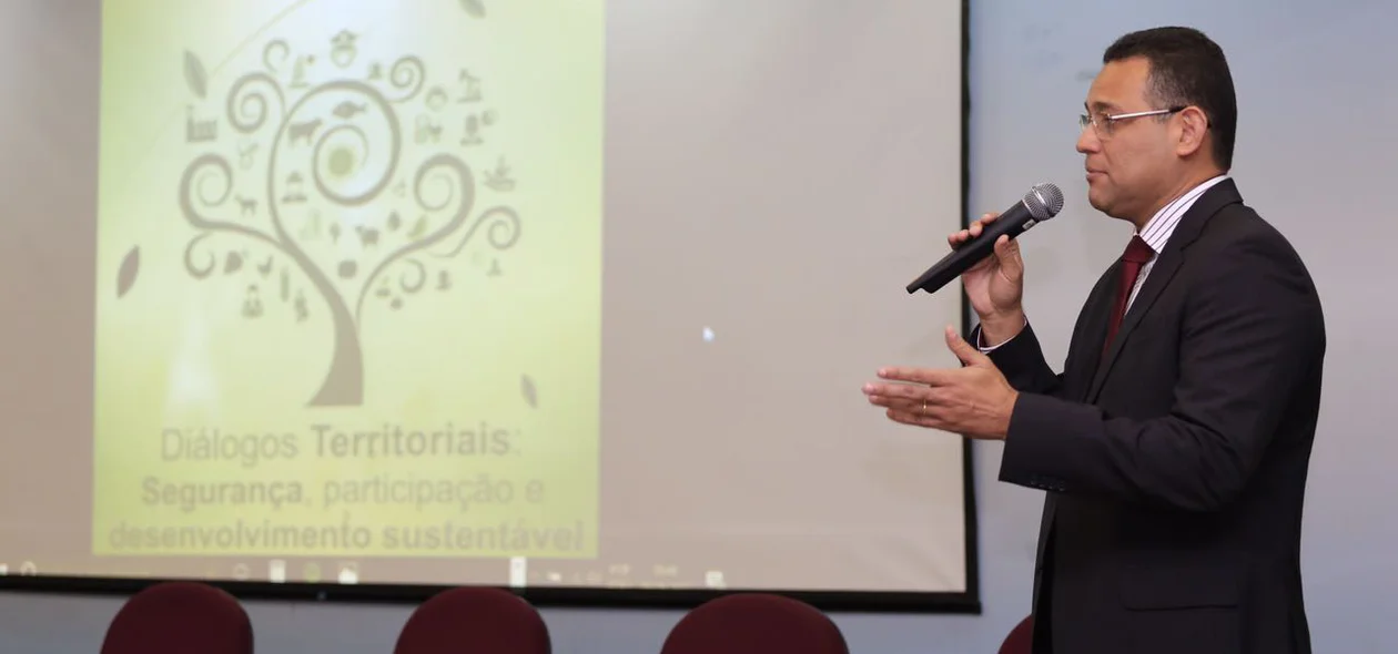 Delegado Riedel Batista