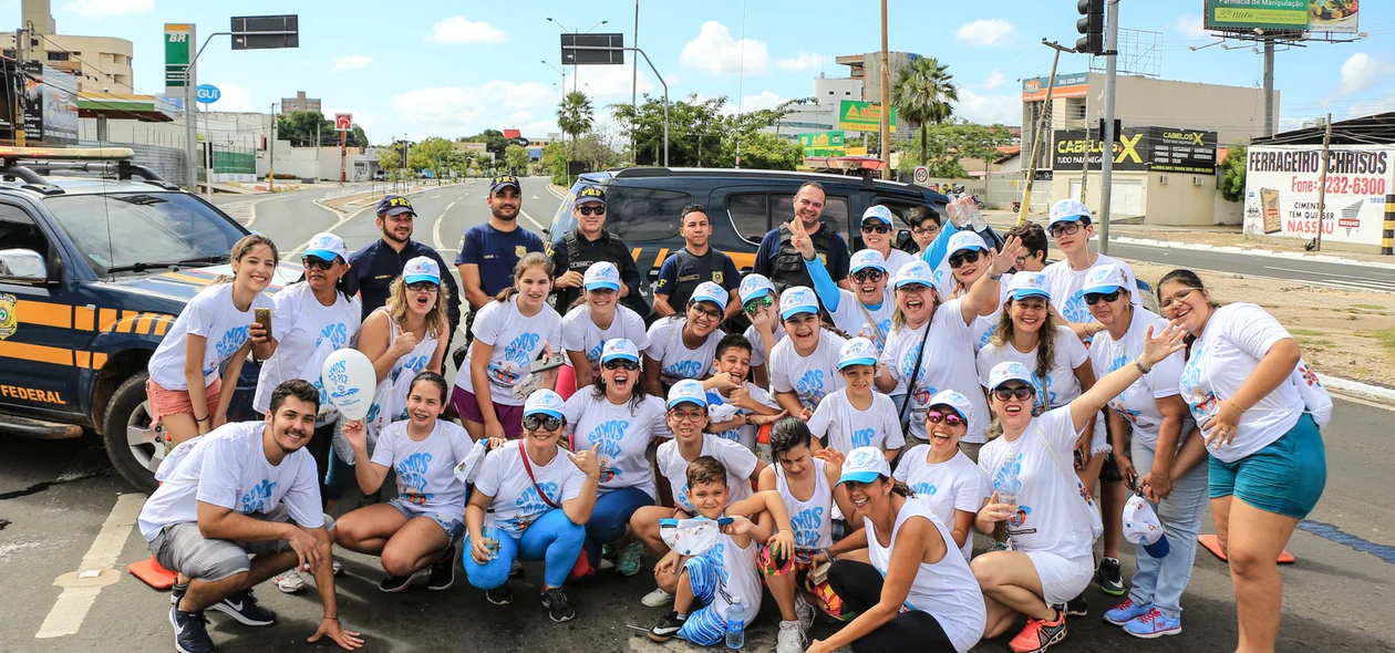 Familiares na Caminhada da Fraternidade  