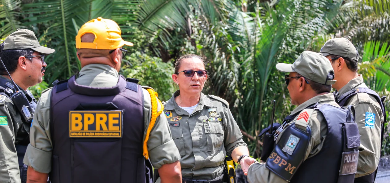 Policiais 