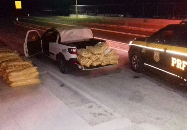 Carga de fumo apreendida na cidade de Valença