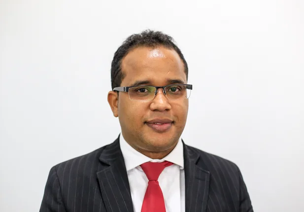 Enzo Samuel