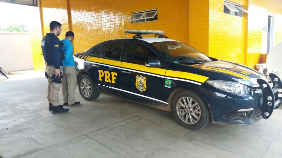 Homem tinha um mandado de prisão em aberto