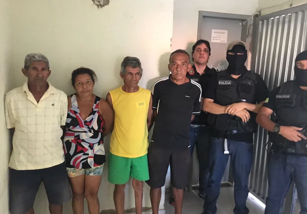 Presos na manhã desta quarta-feira (14)