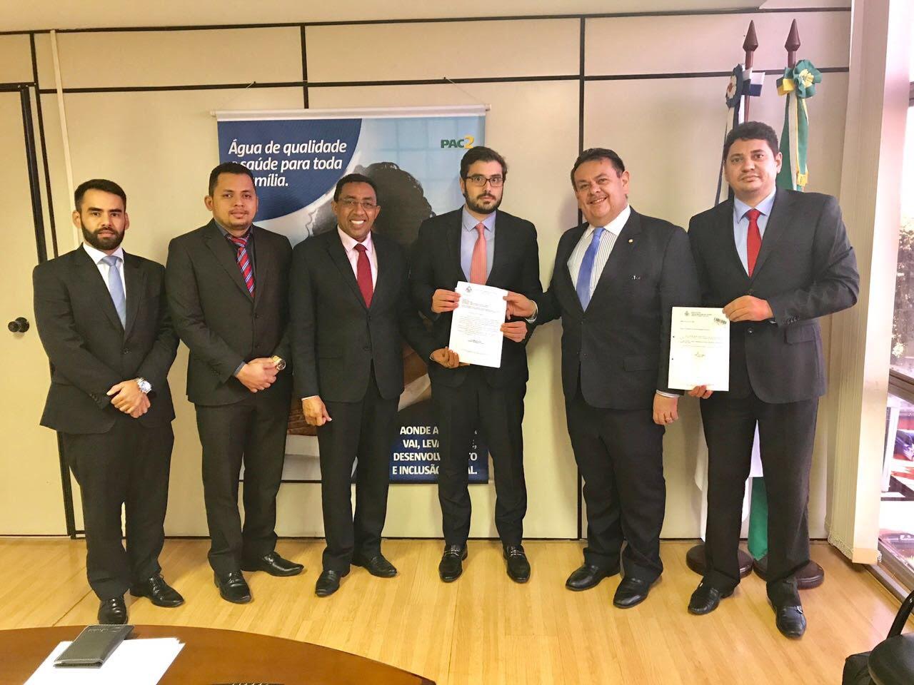 Silas e Joel Rodrigues firmam compromisso com a Funasa