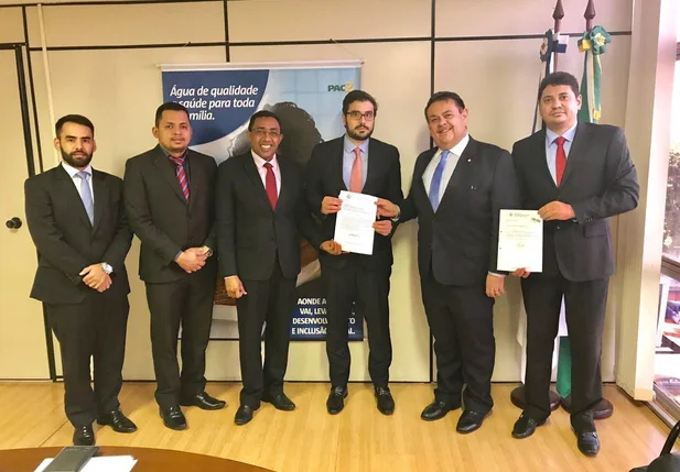 Silas e Joel Rodrigues firmam compromisso com a Funasa
