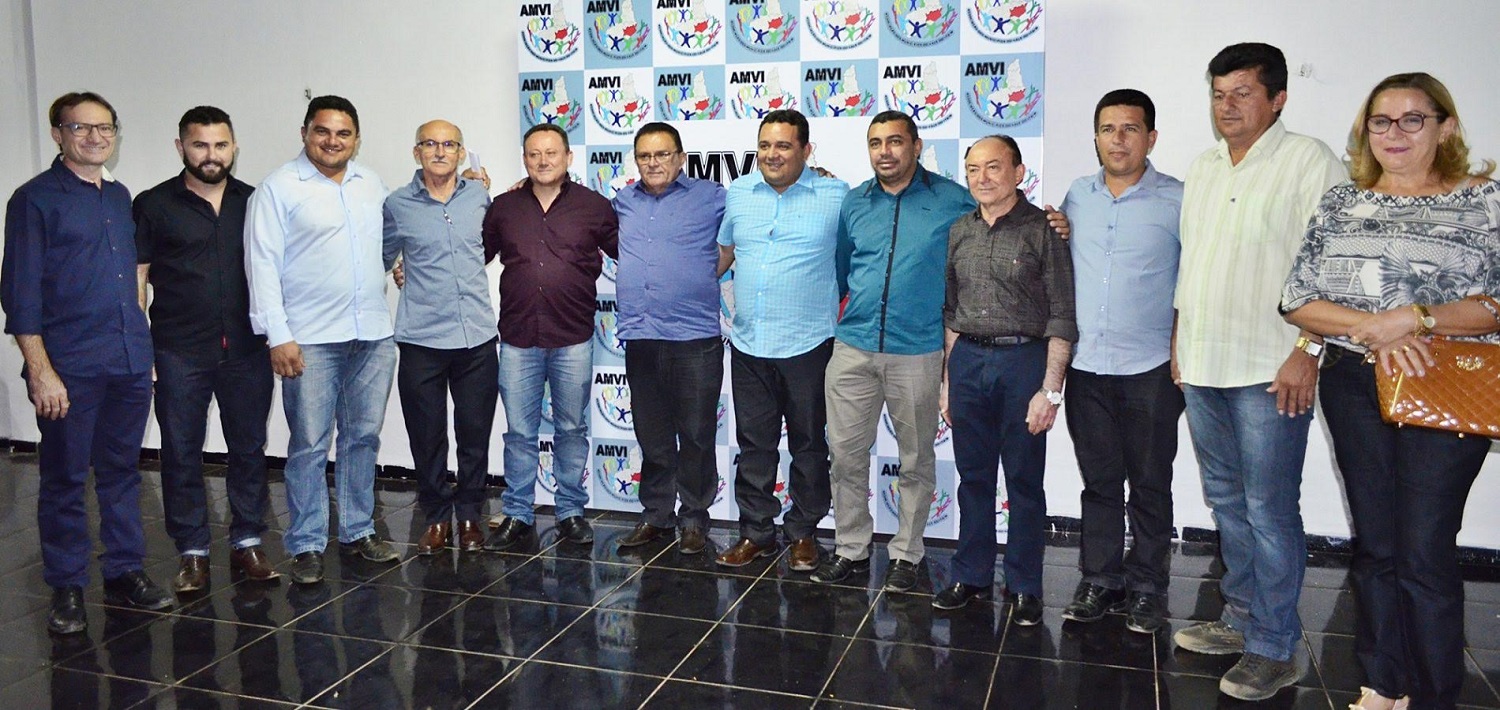 Prefeitos do Vale do Rio Itaim criam nova associação 