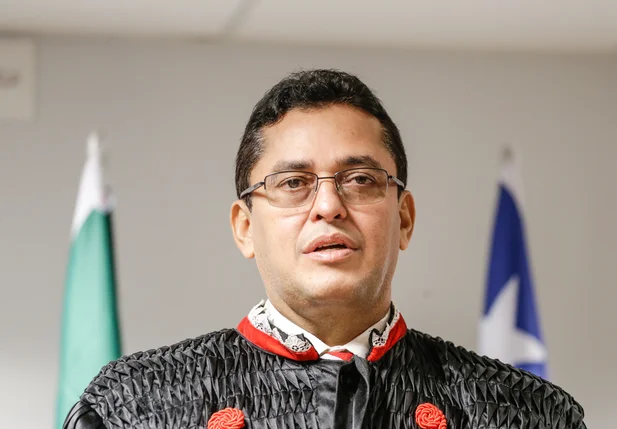 Cleandro moura