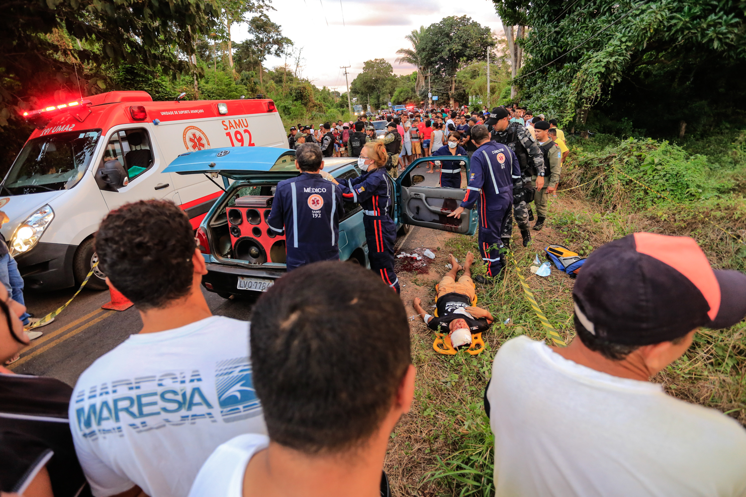Outro bandido foi alvejado e veio a óbito no local 