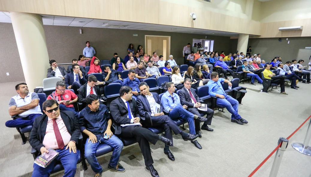 Autoridades presentes 