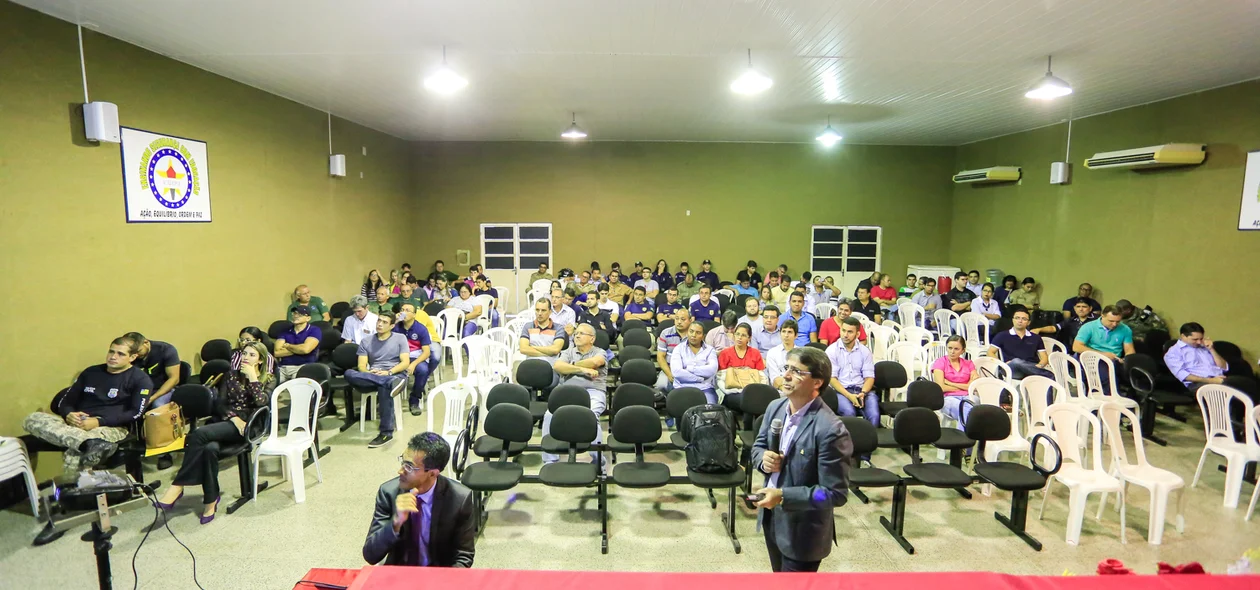 Curso de combate a crimes ambientais 
