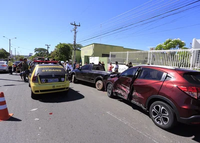 Strans foi acionada para controlar o trânsito