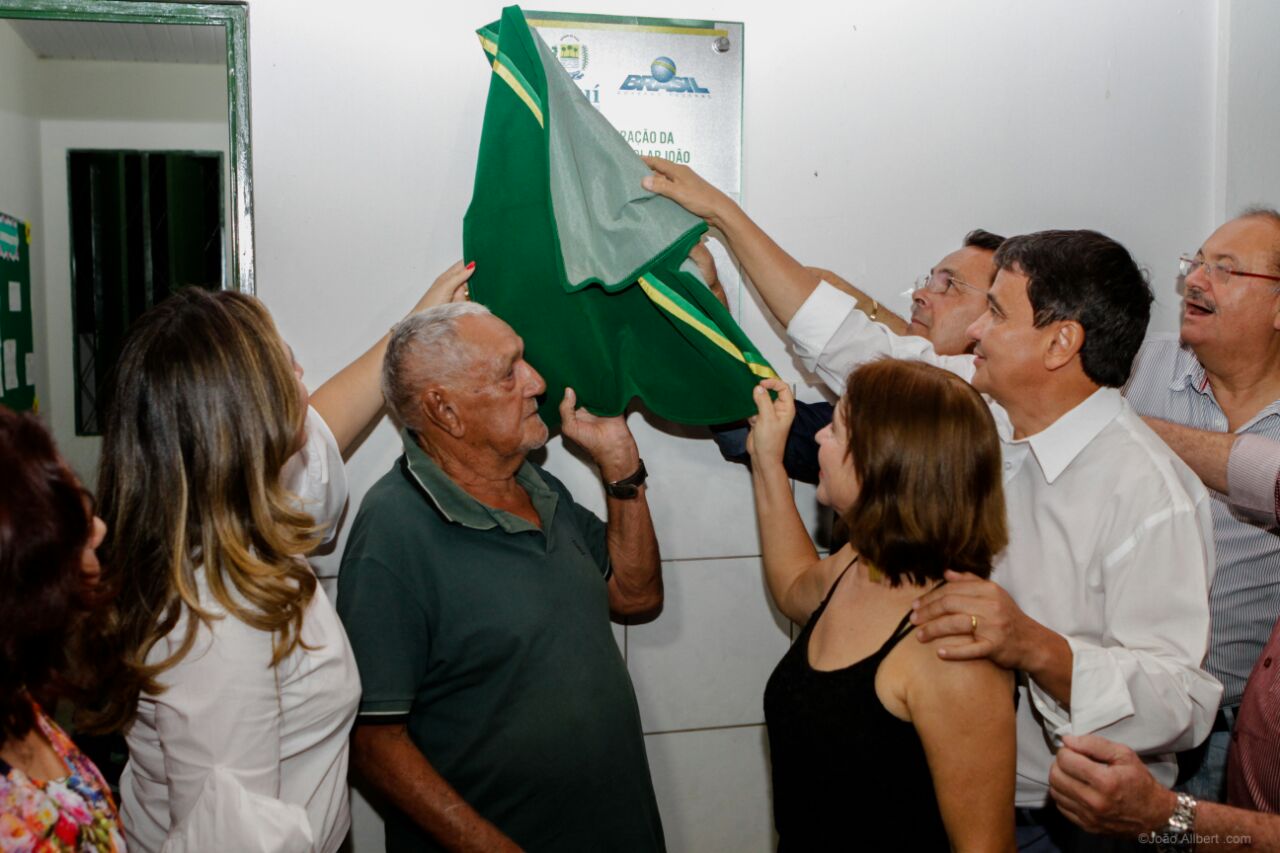 Wellington Dias inaugura Unidade Escolar João Marinho Ribeiro