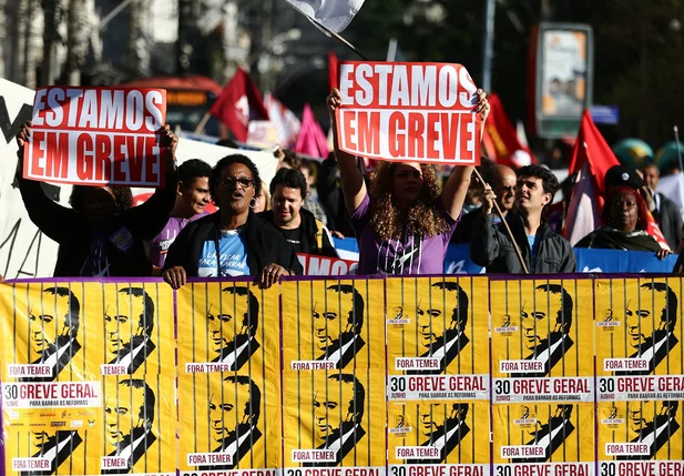 Protesto contra as reformas de Temer em São Paulo