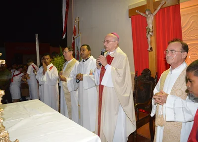 Celebrantes da missa solene da festa