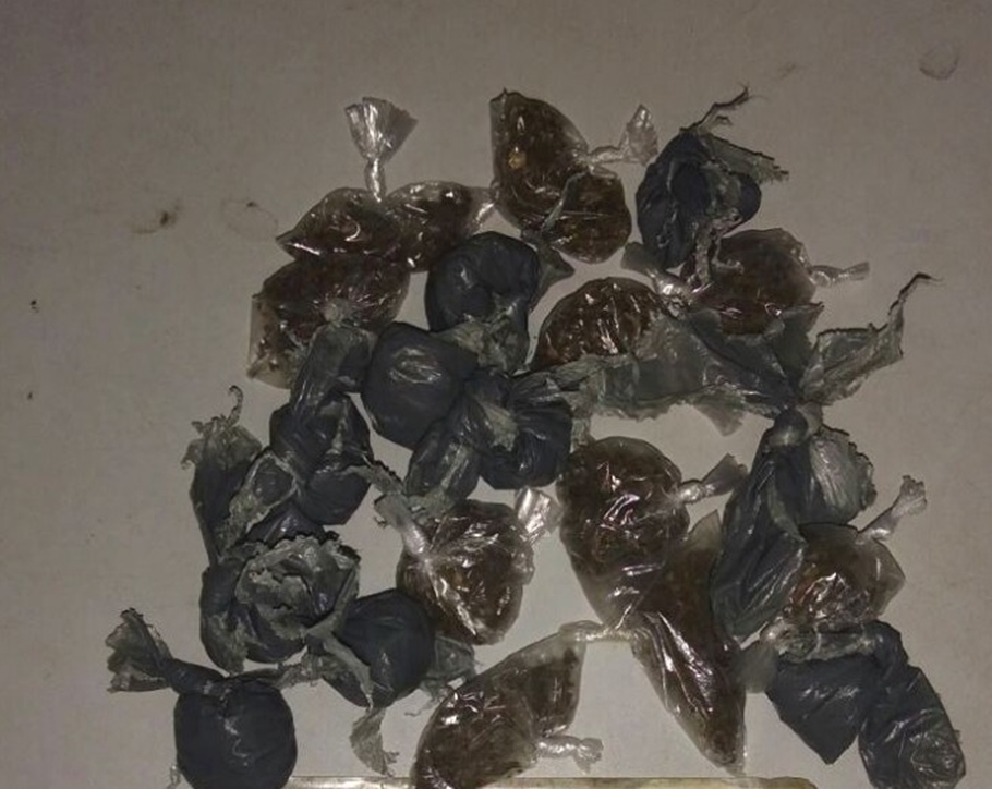 Drogas apreendidas com o menor
