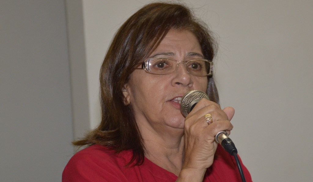 Suplente Creusa Nunes (PMDB) permanece na Câmara