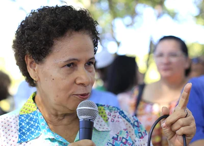 Regina Sousa