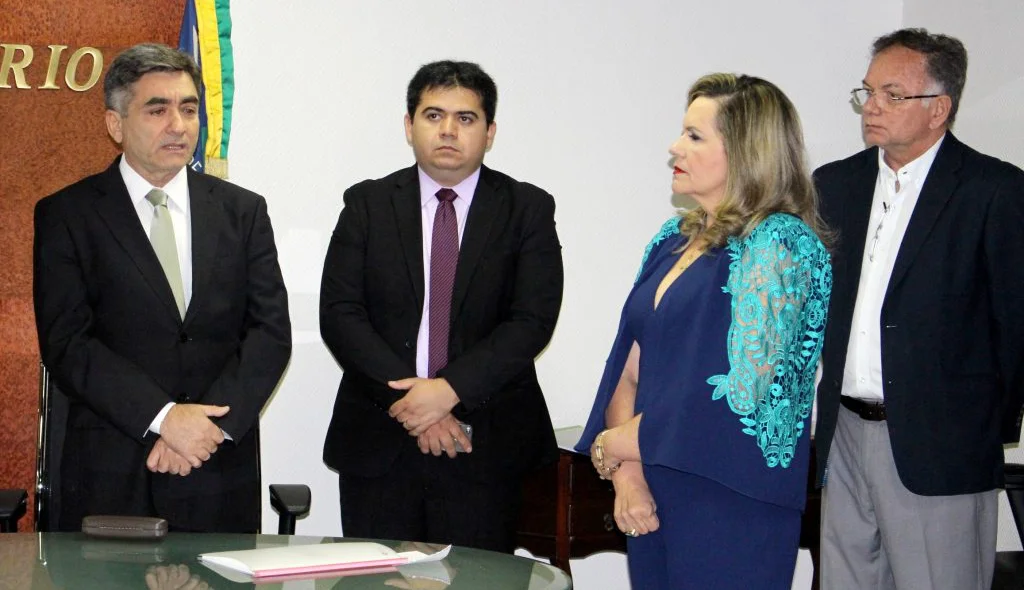 Desembargador Ricardo Gentil parabeniza juíza Lígia Sampaio