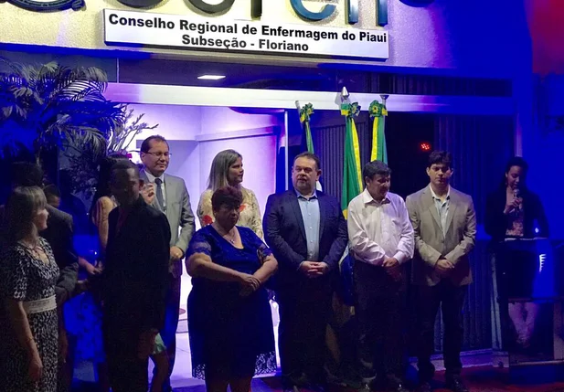 Governador Wellington Dias e deputado Silas Freire inauguram obras no sul do estado