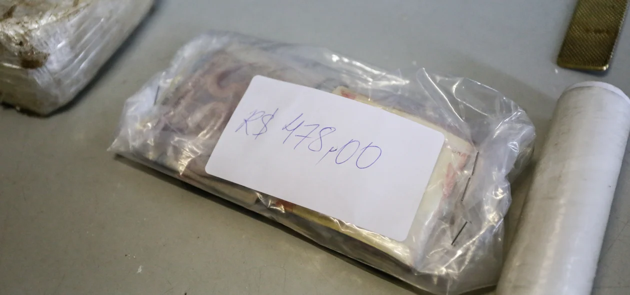 478 reais apreendidos 