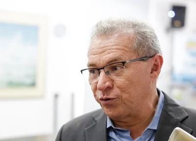 Deputado Assis Carvalho 