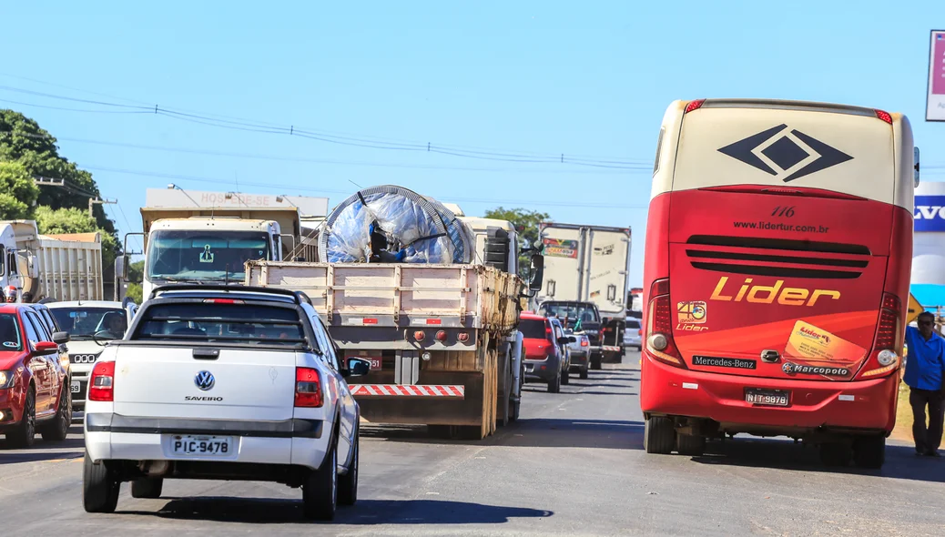 Ônibus da líder envolvido no acidente