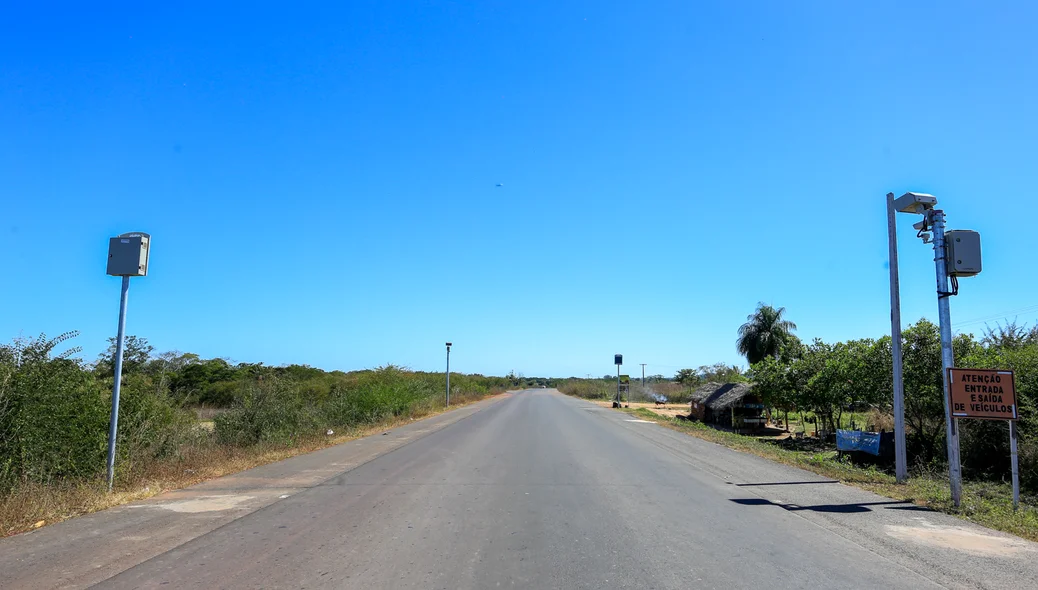 Sinalização na estrada 