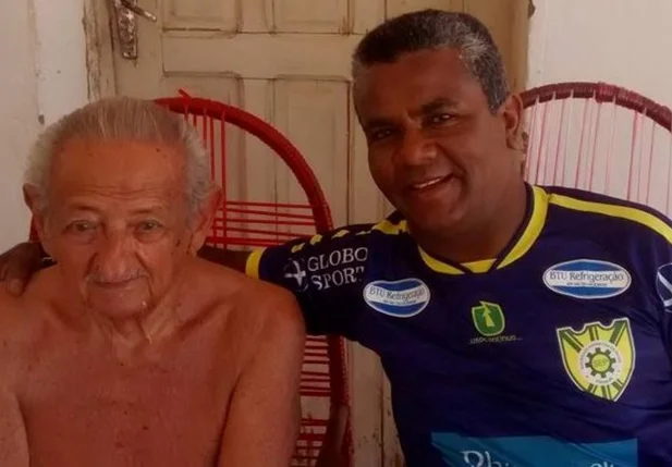 Euvaldo Reinaldo com o cronista esportivo, Bitta Isidório