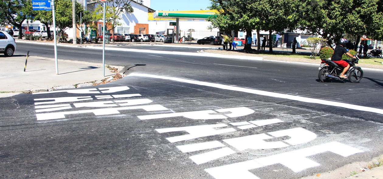 Nova sinalização nas avenidas de Teresina 