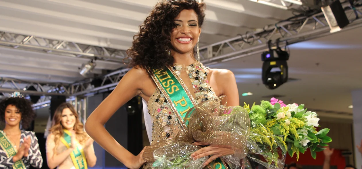 Monalysa Alcântara 