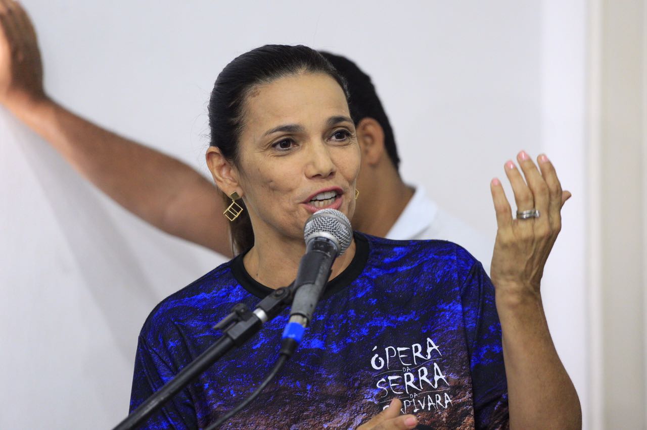 Sadia Castro