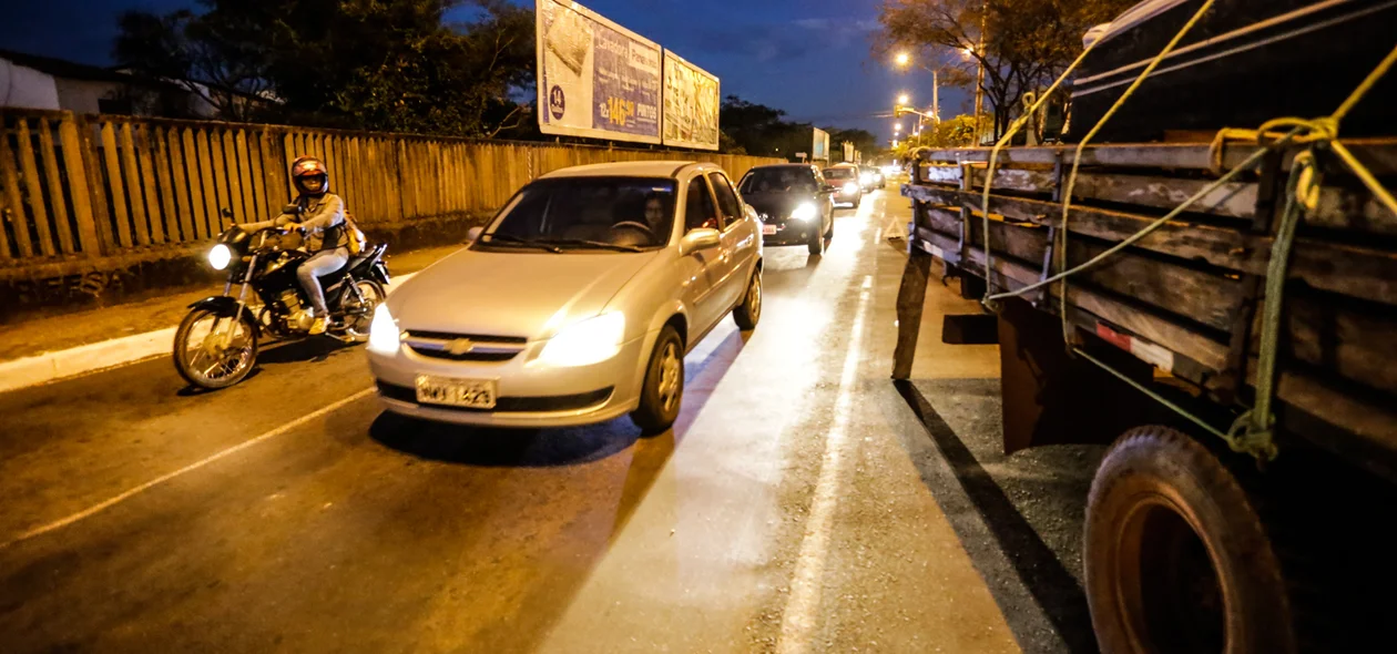 Trânsito ficou lento após o acidente