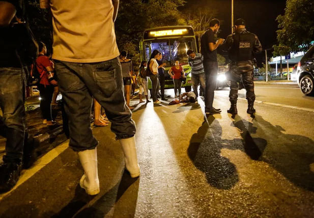 Polícia Militar esteve no local 