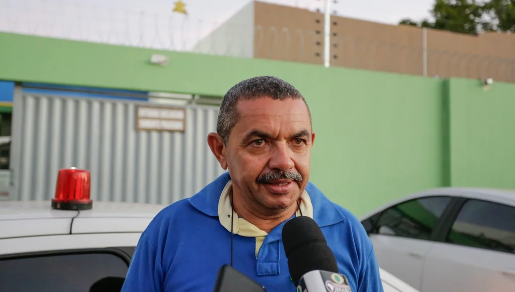 Policial Lourival Neto