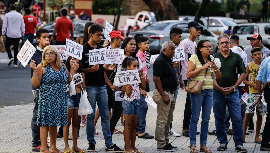 Manifestação em apoio ao Lula 