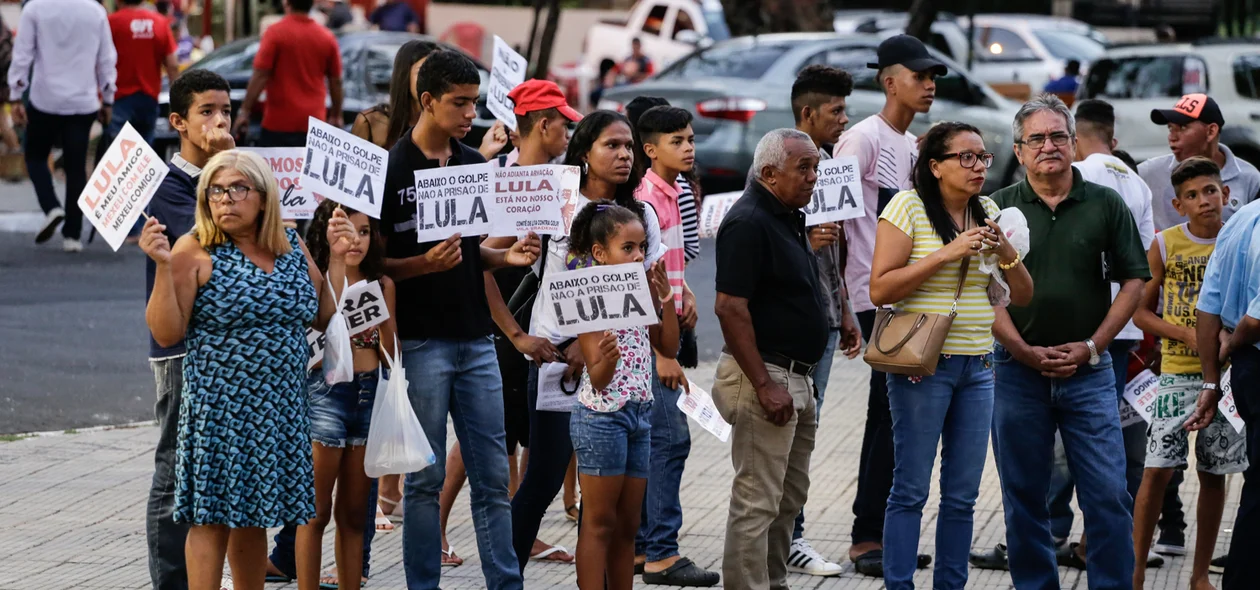 Manifestação em apoio ao Lula 
