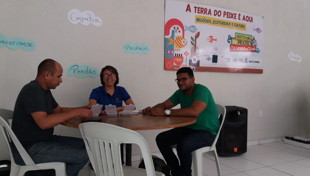 Piscicultores e estudantes