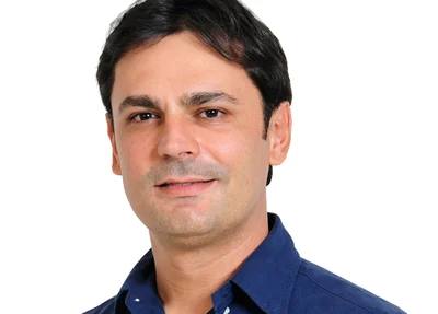 Prefeito Roger Linhares
