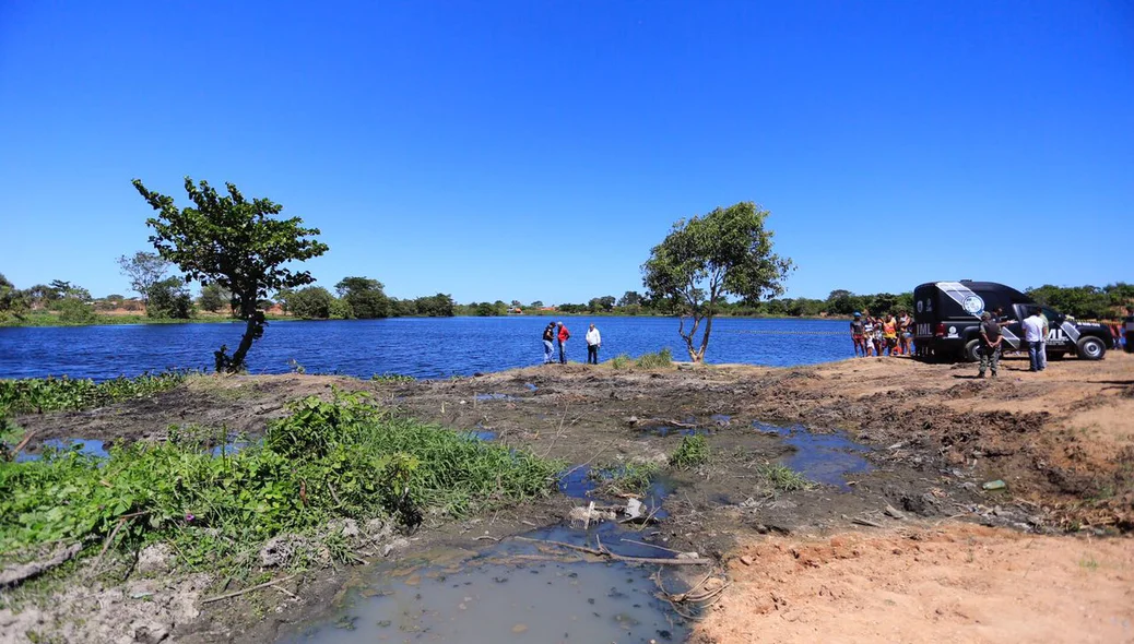 Corpo encontrado em lagoa na região do Mocambinho