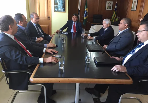 Elmano Férrer se reúne com Wellington Dias