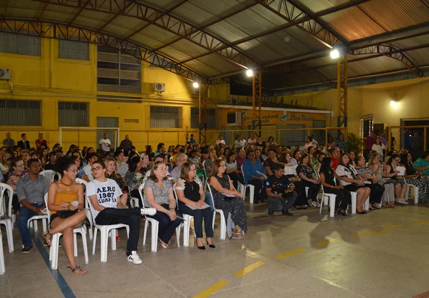 Lançamento do 5ª Salão de Livros do Vale do Guaribas 