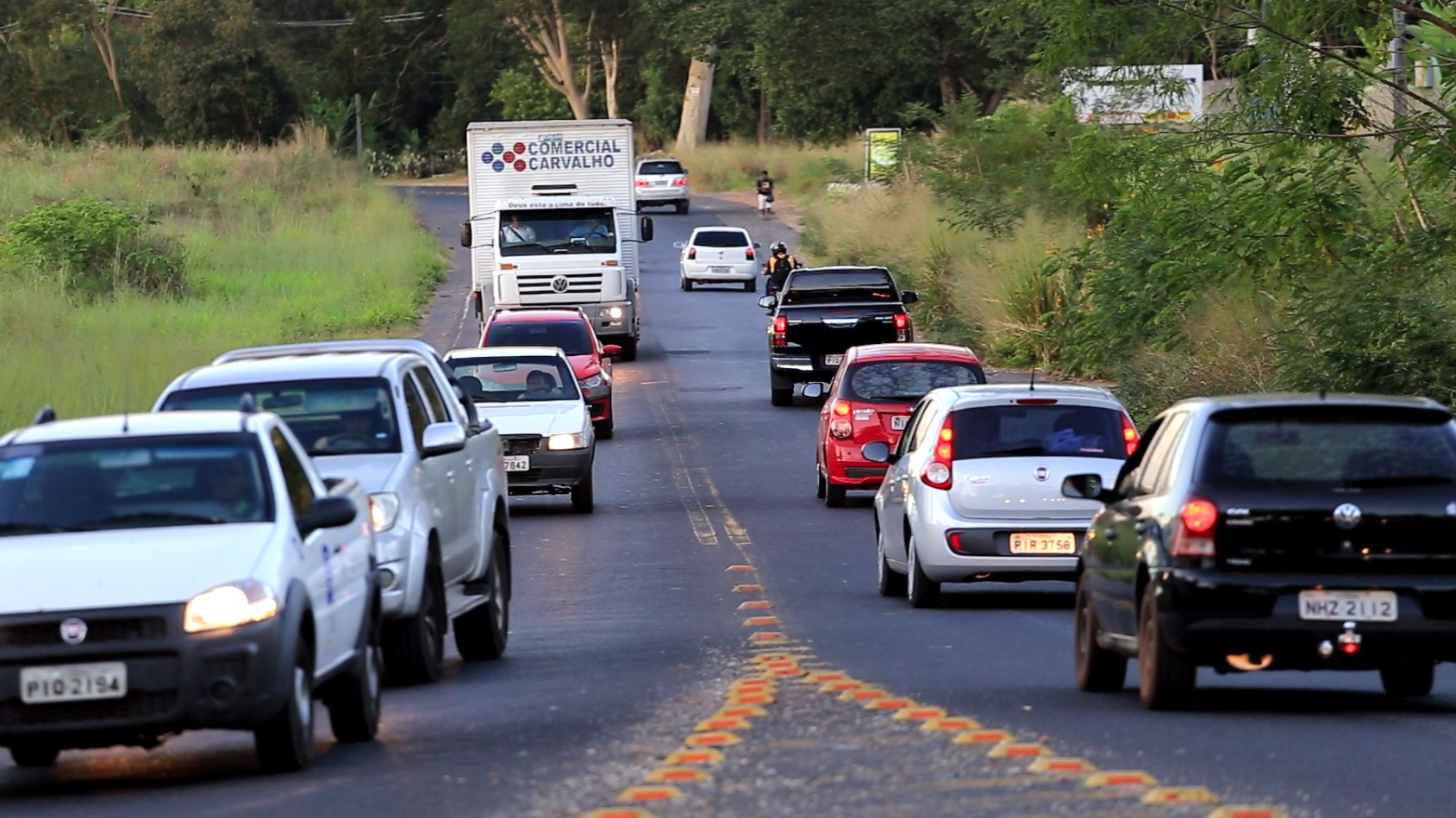 Trânsito na saída de Teresina