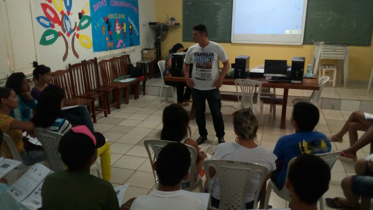 Oficina de reciclagem de lixo 