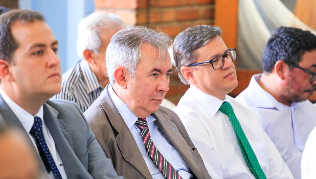 João Henrique participou da missa