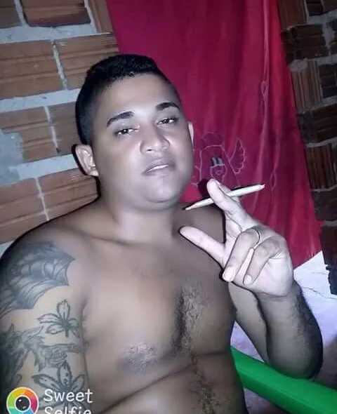 Segundo familiares, Pablo Ricardo respondia por assaltos