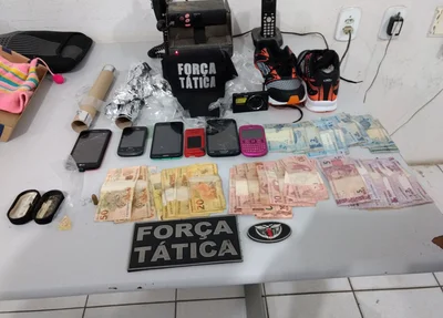 Material apreendido pela polícia