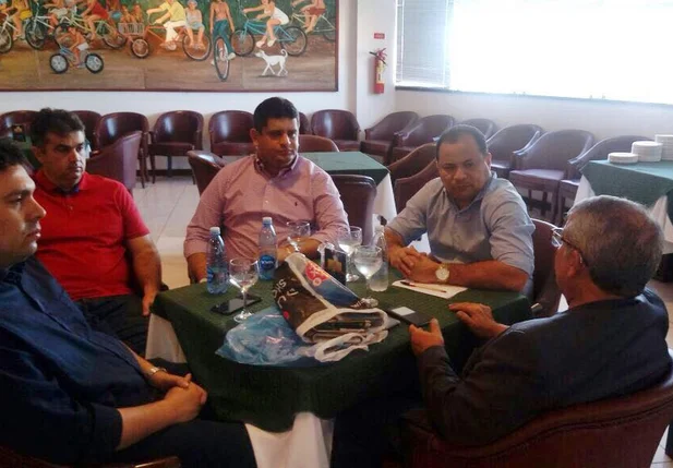 Encontro aconteceu nessa tarde