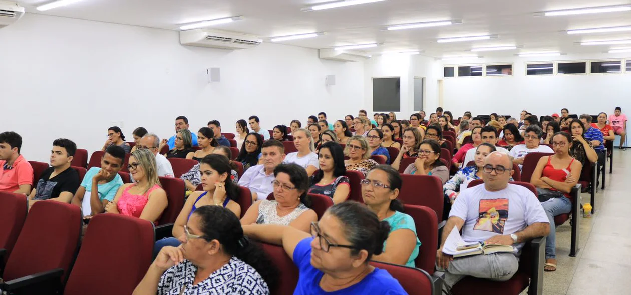 200 profissionais da Saúde participam da 3ª Oficina