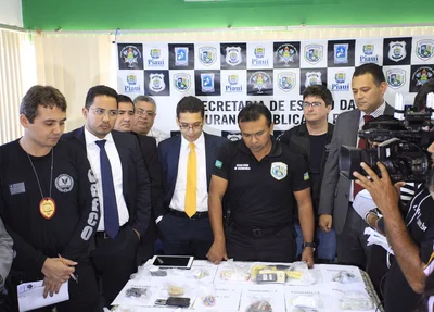 Coletiva de imprensa da Operação Conexão